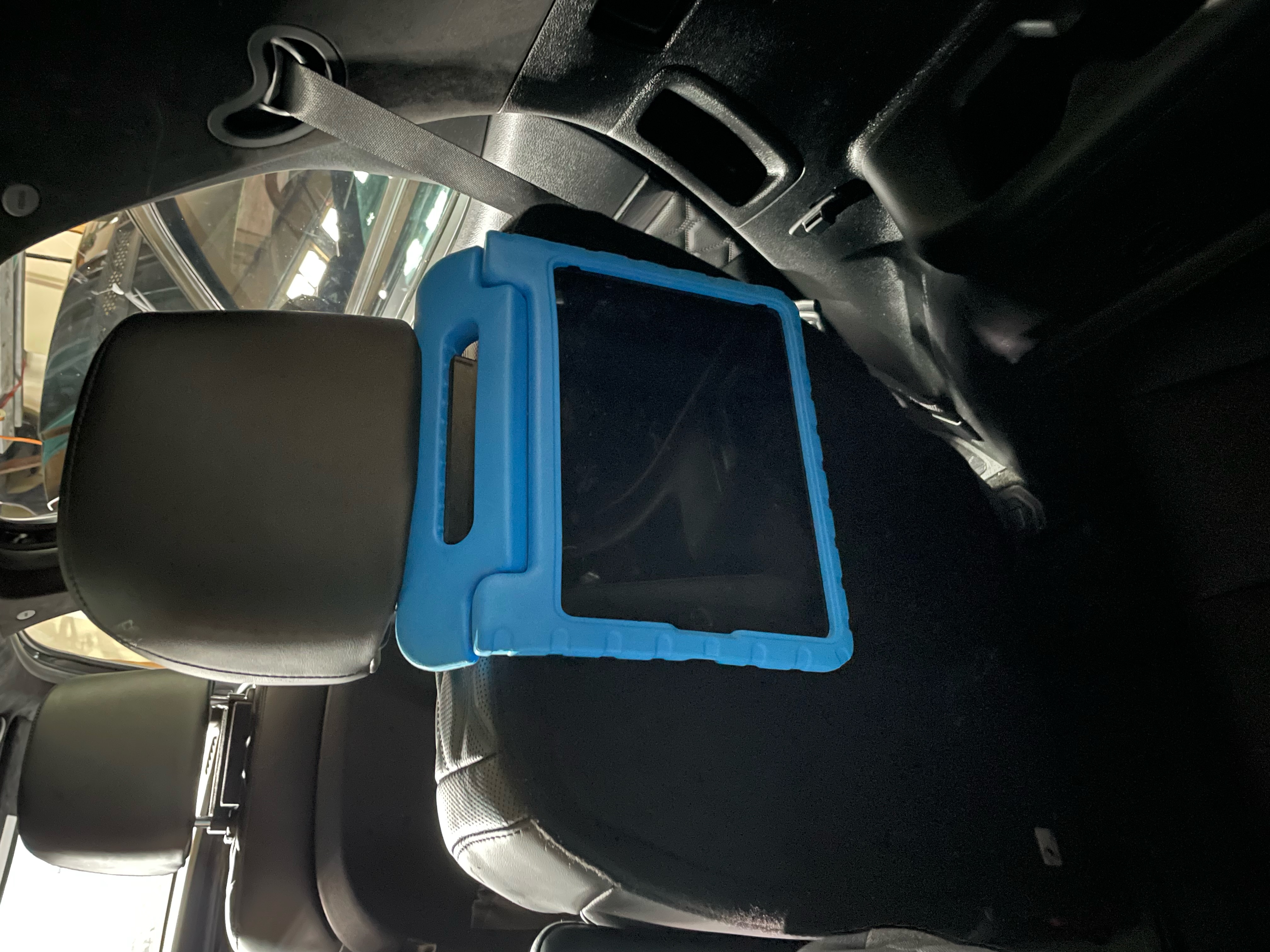 Hyundai Palisade/Kia Telluride Ipad Hooks for headrests