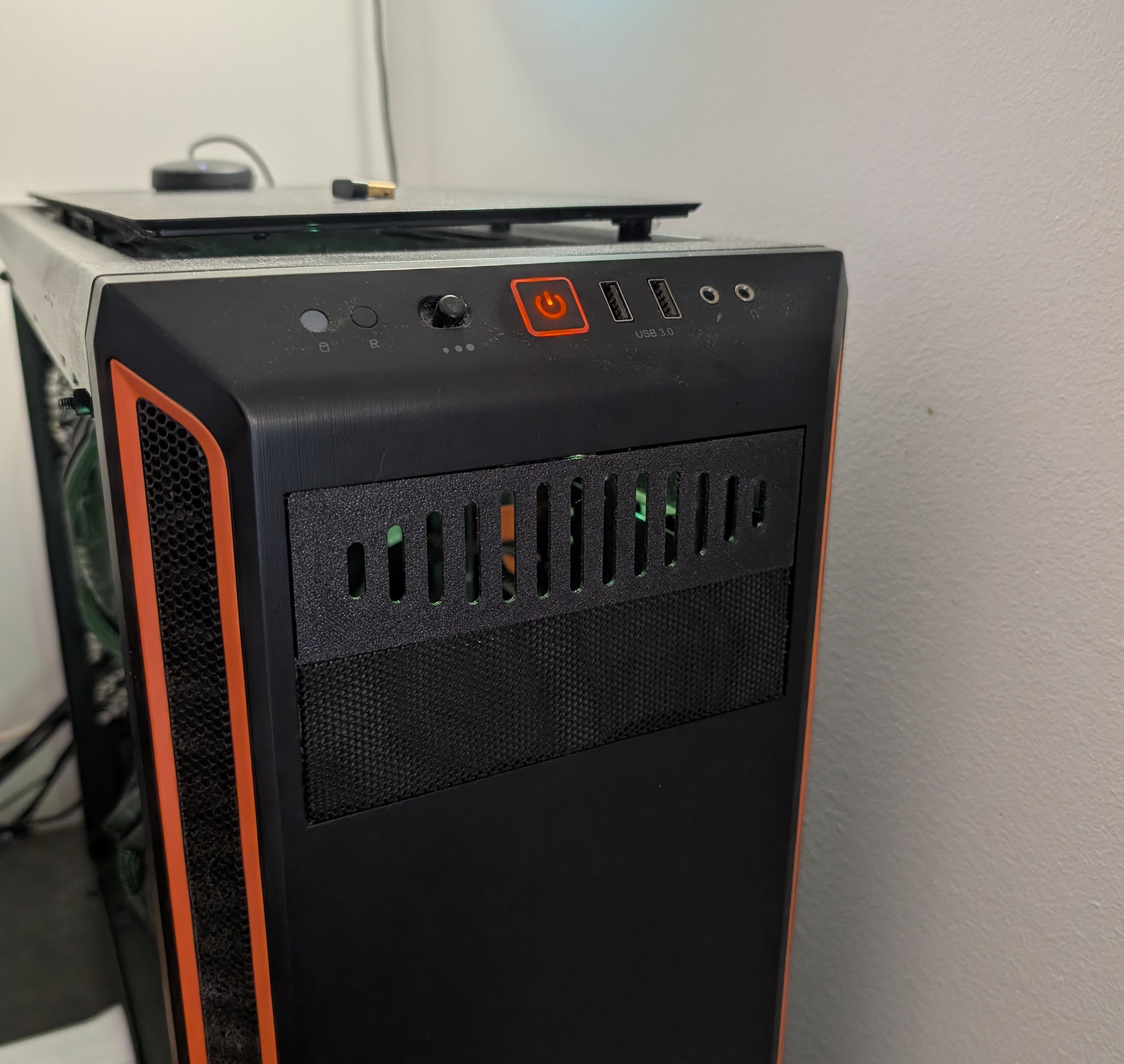 Minimalist Front Panel for Be Quiet Pure Base 600