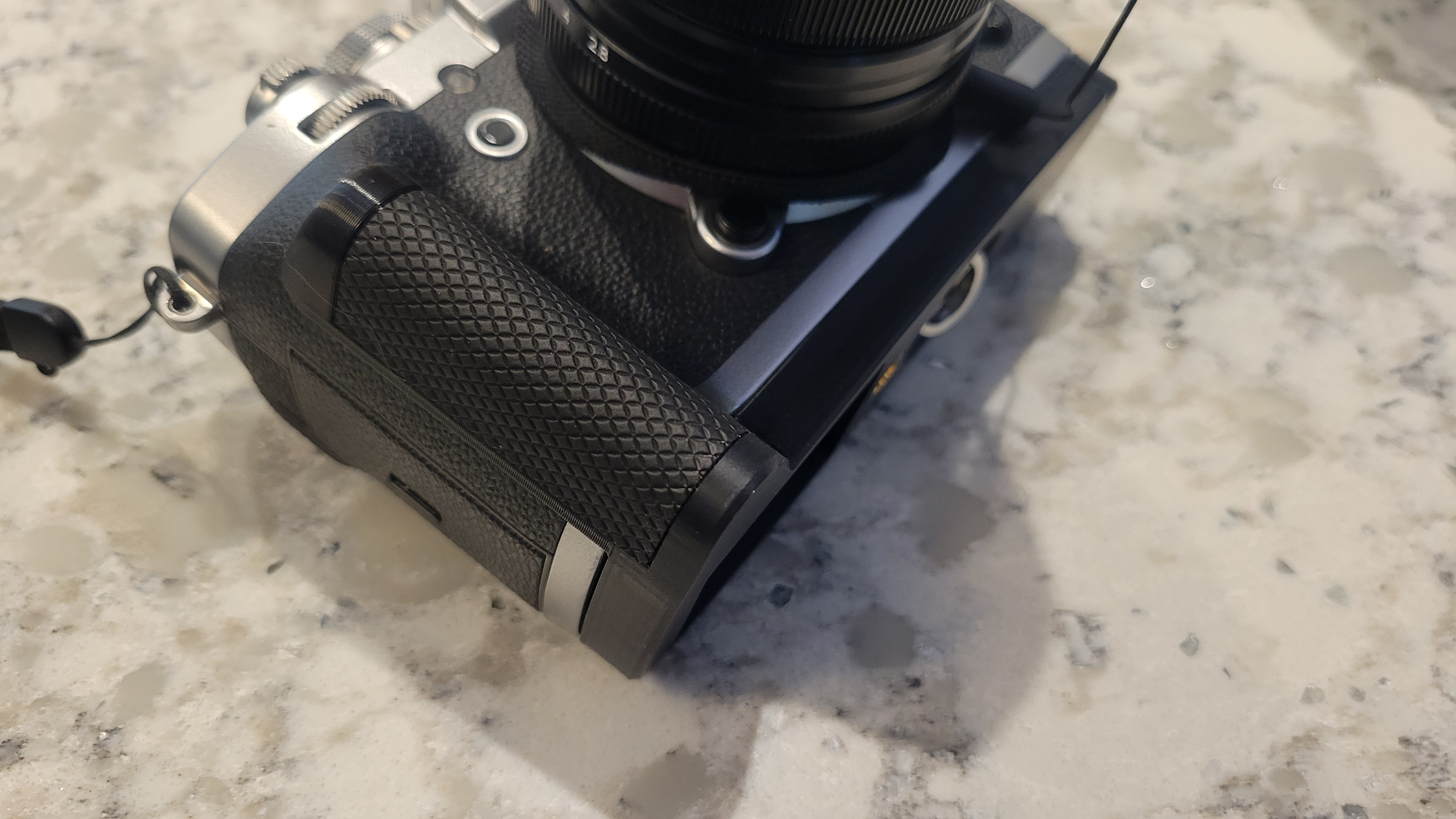 Grip for Fuji Fujifilm X-T3 XT3, includes Arca-Swiss mount