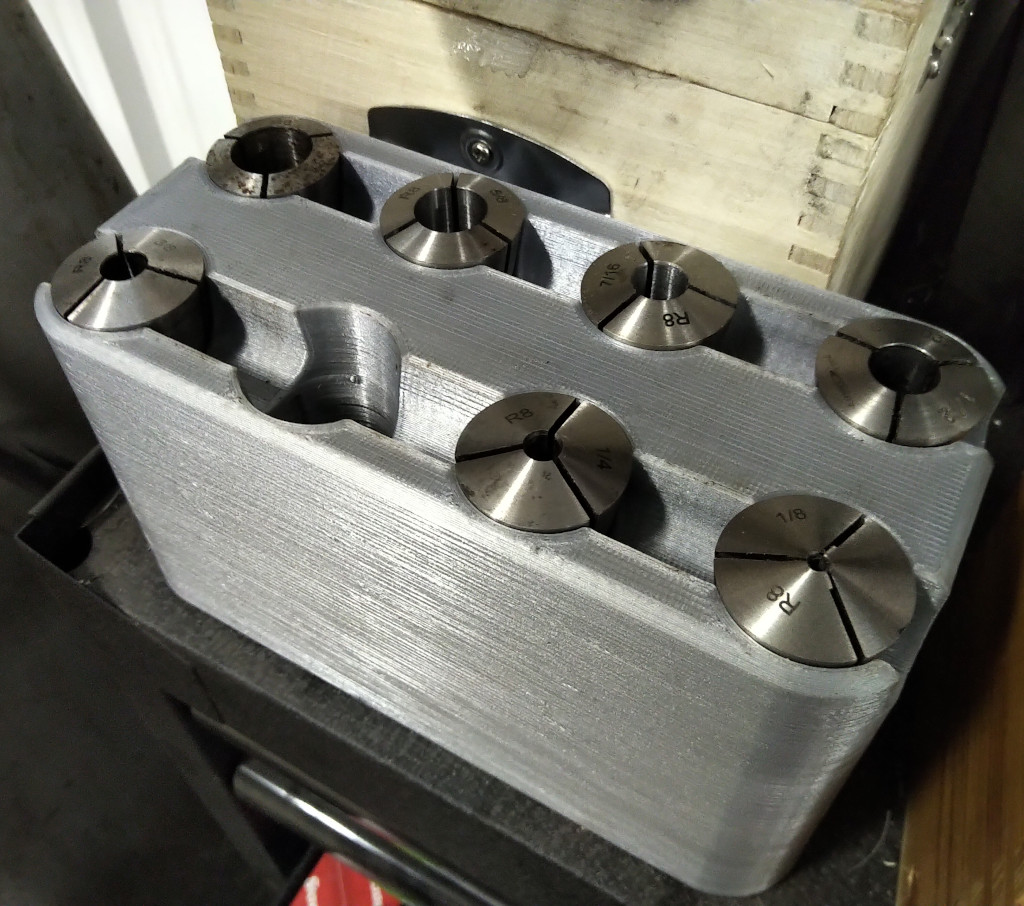 Collet holder for R8 mill collets