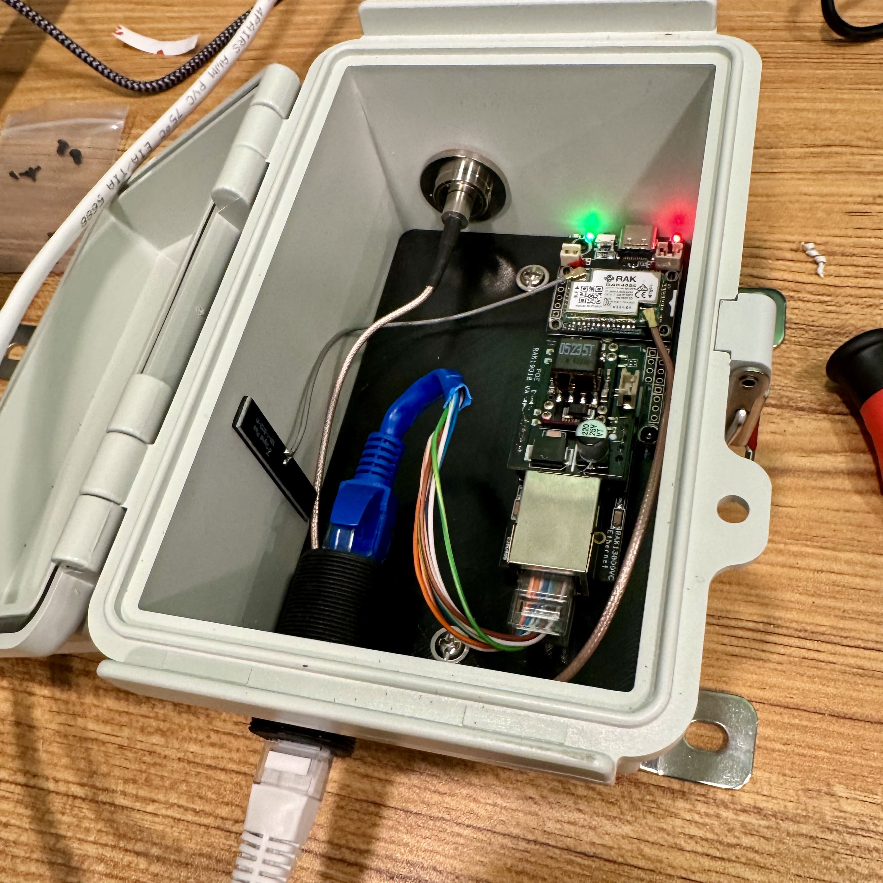 Meshtastic RAK19700 Mount for J-Box w/ POE