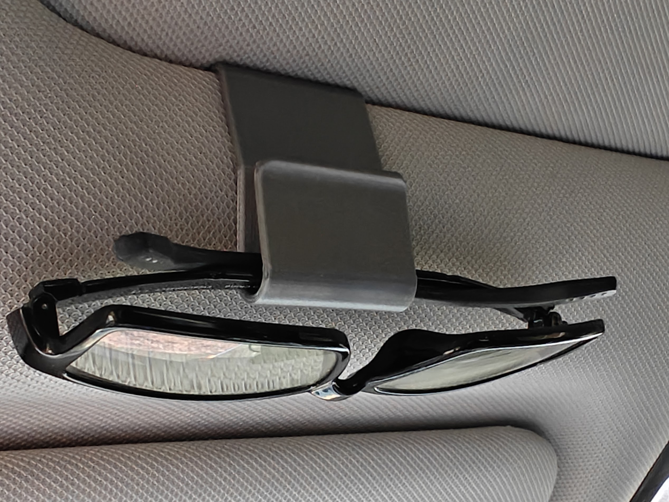 Standard glasses clip 40mm remixed for Palisade with sunroof