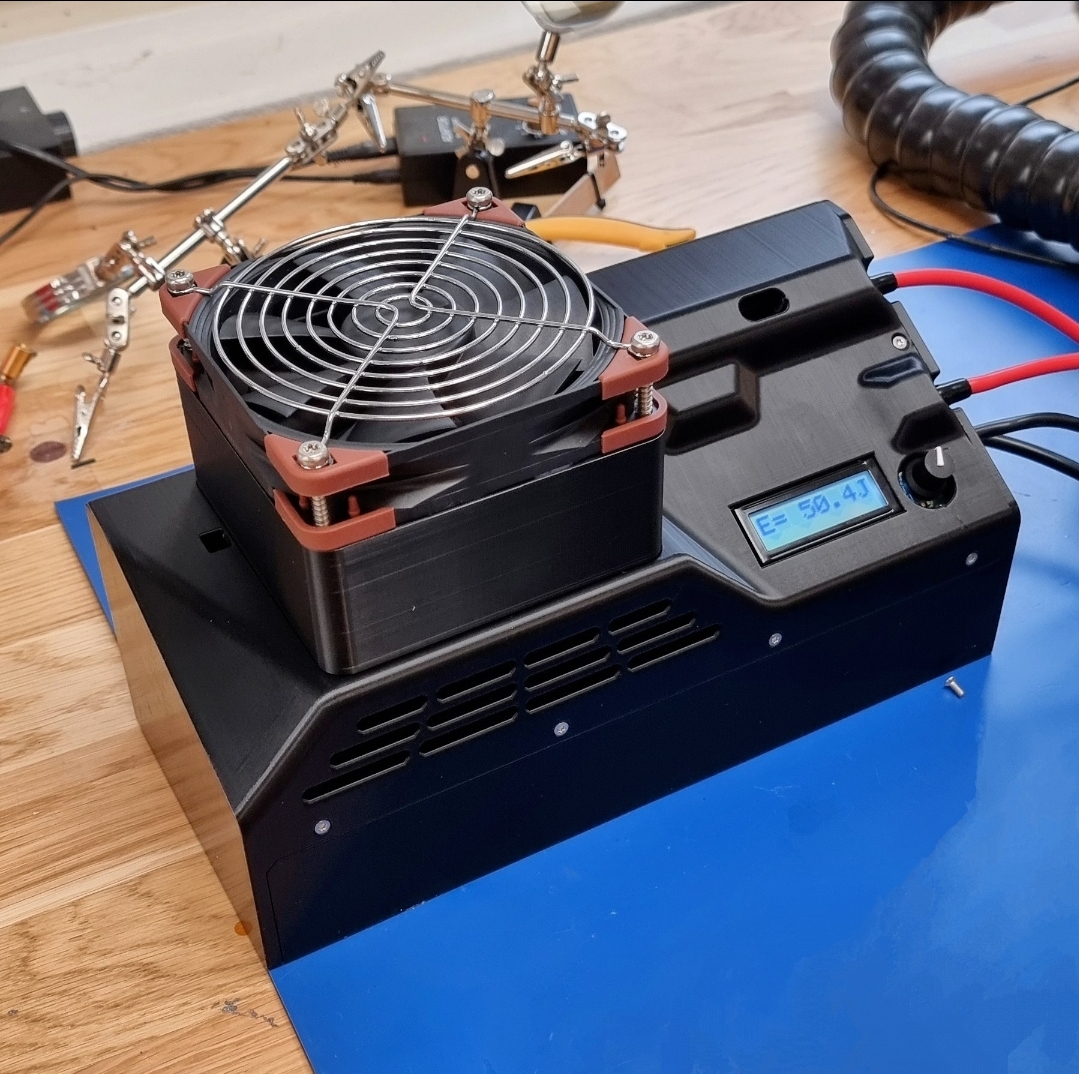 Mains powered kWeld battery spot welder case.