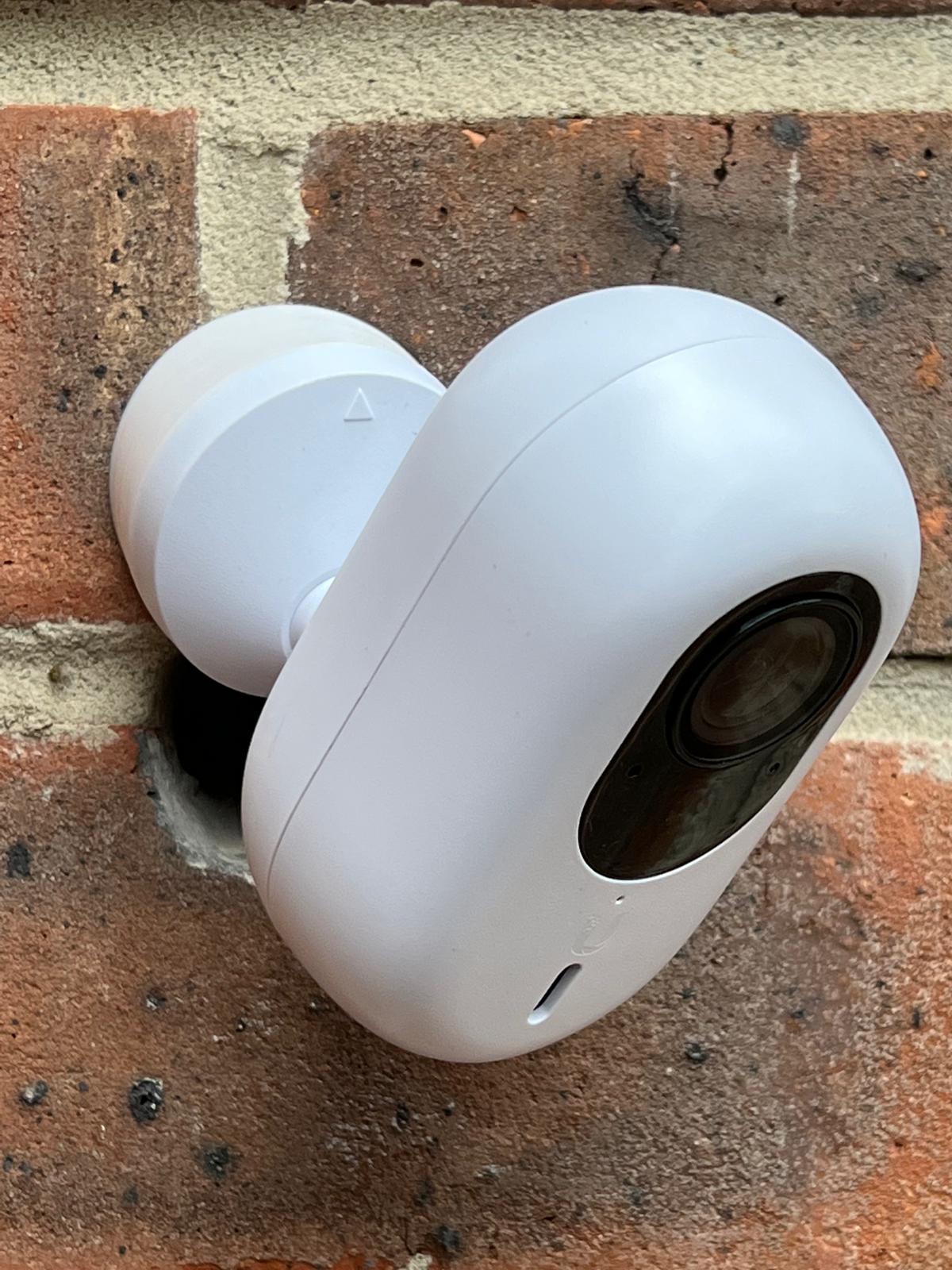 Angled Unifi G4 Instant base bracket / mount