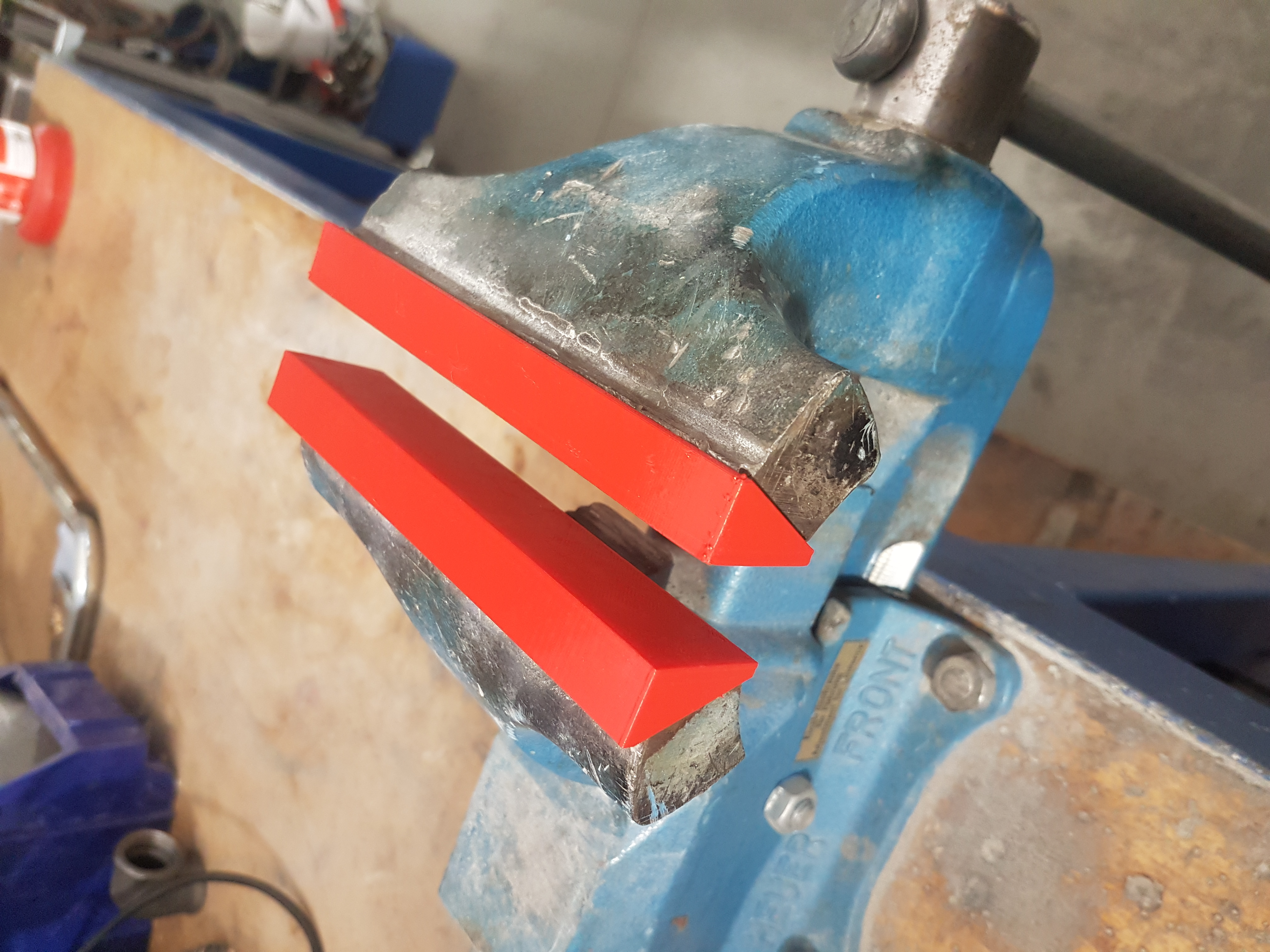 protective jaw for a vice - Schutzbacke für einen Schraubstock