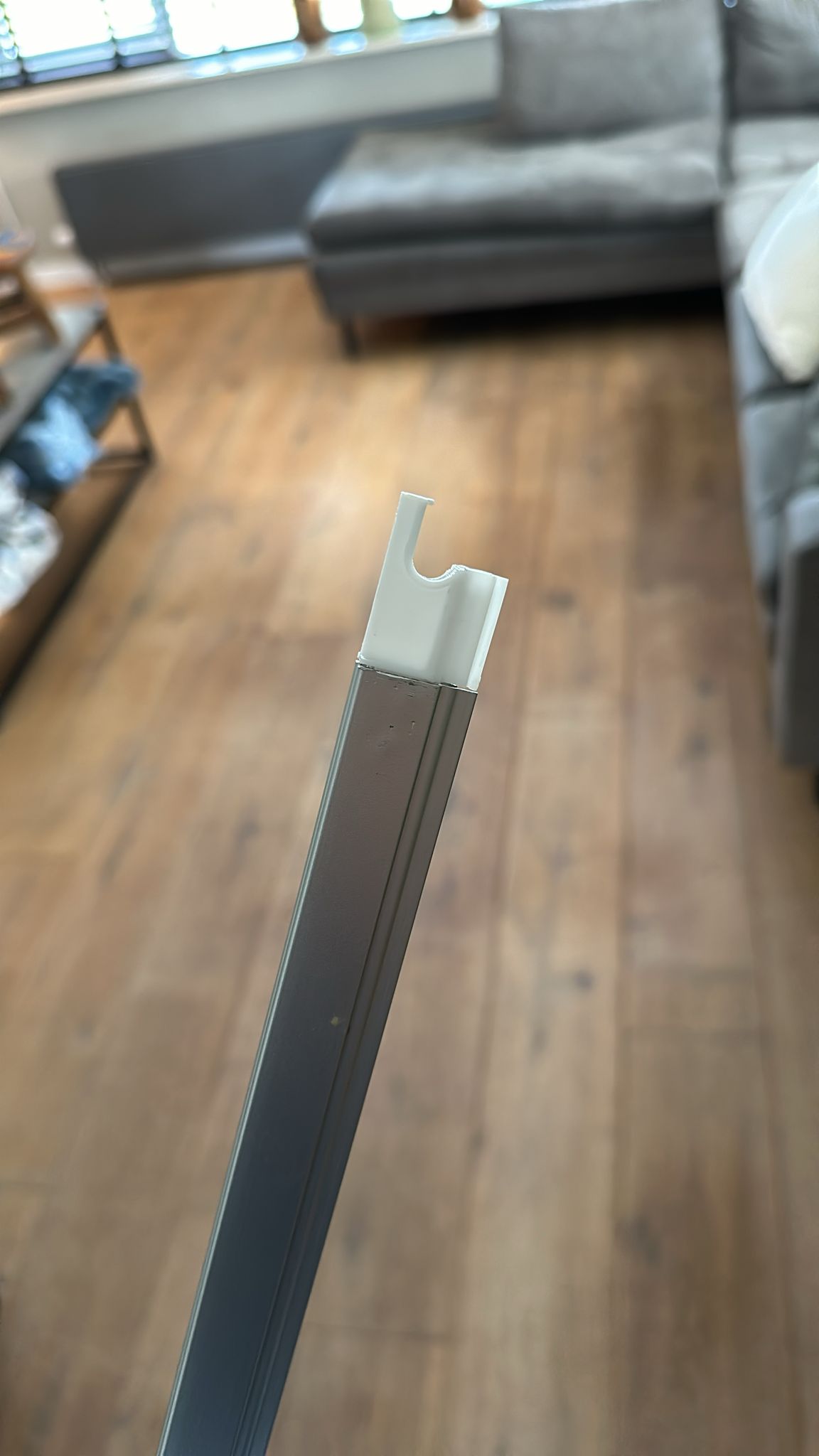Locking Mechanism for Caravan Roller Screens and Blackout Blinds - Easy DIY Fix for Broken Parts