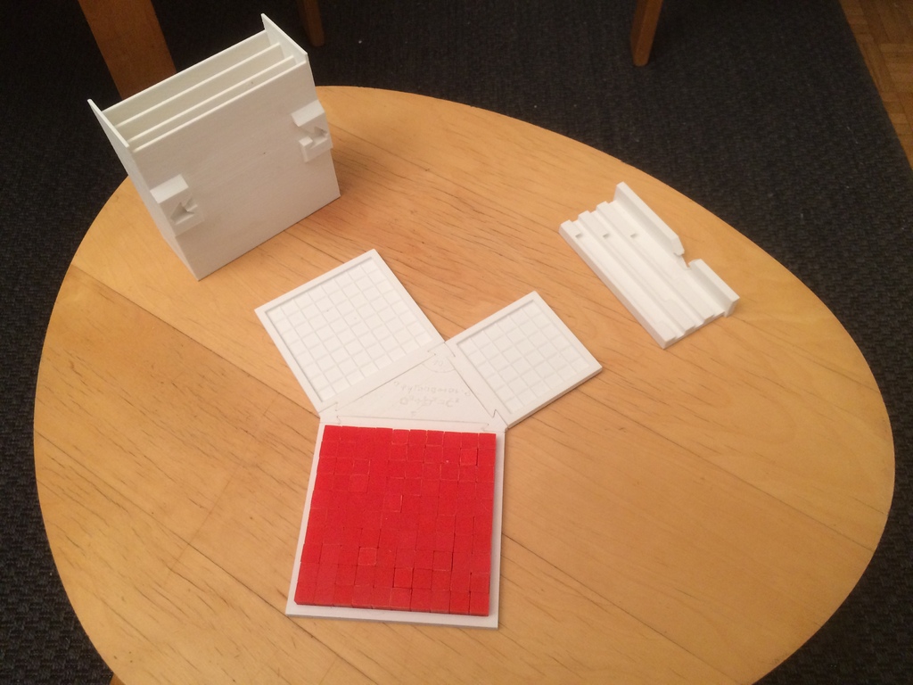 Pocket Pythagoras with cubes (6/8/10)