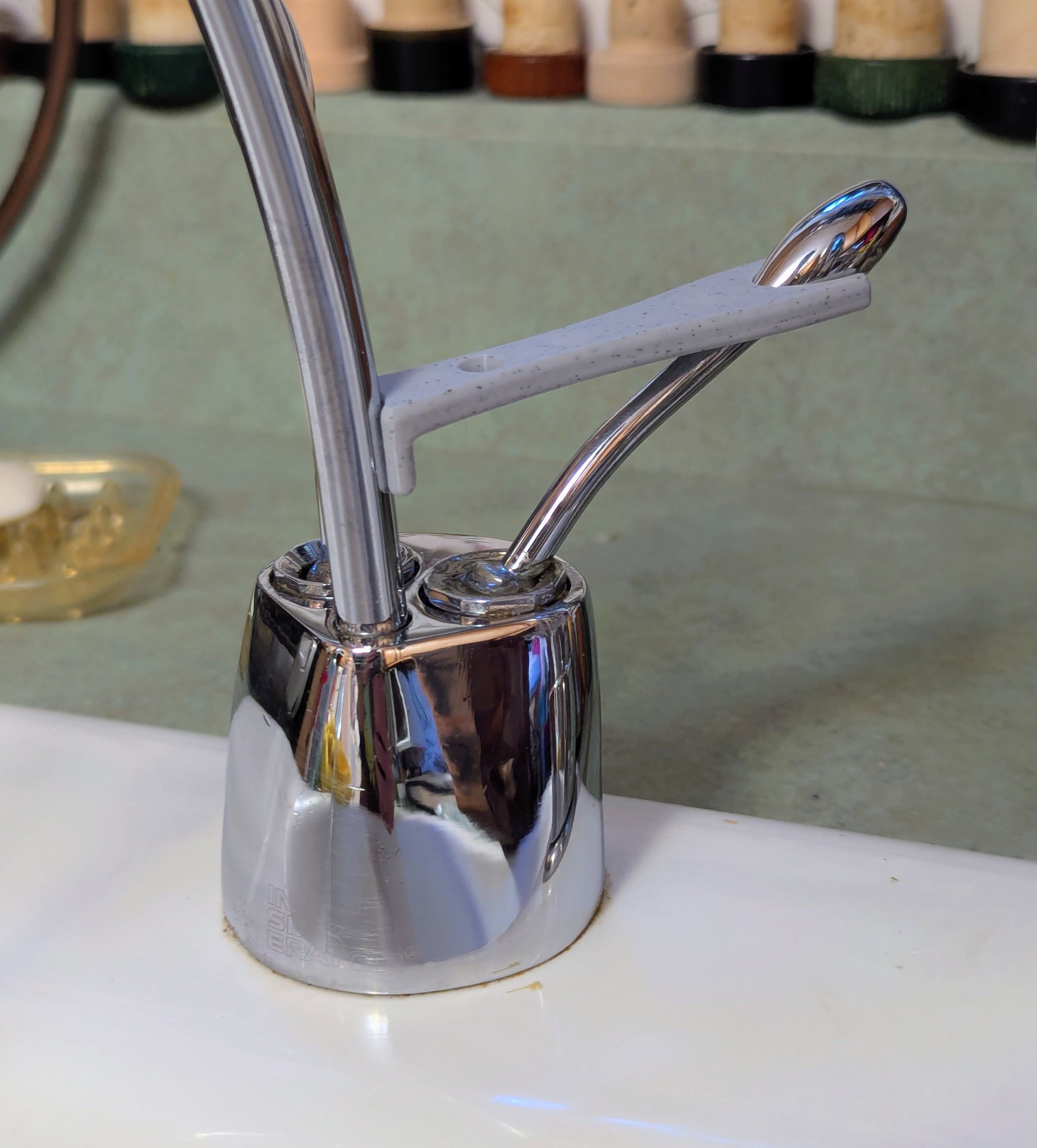 Prop for InSinkErator Filtered Water Faucet
