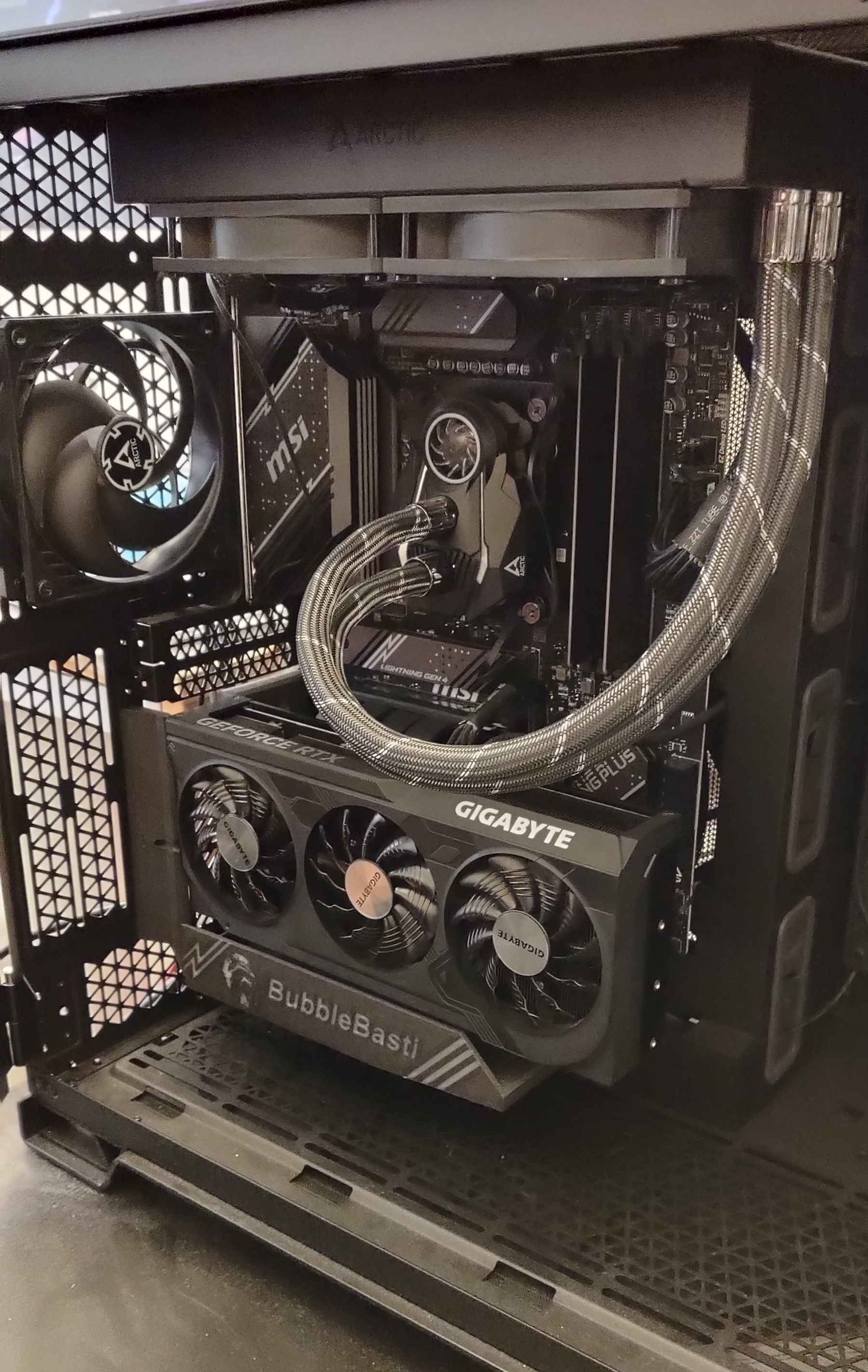 Corsair 6500X vertical GPU Mount (dual slot GPU)
