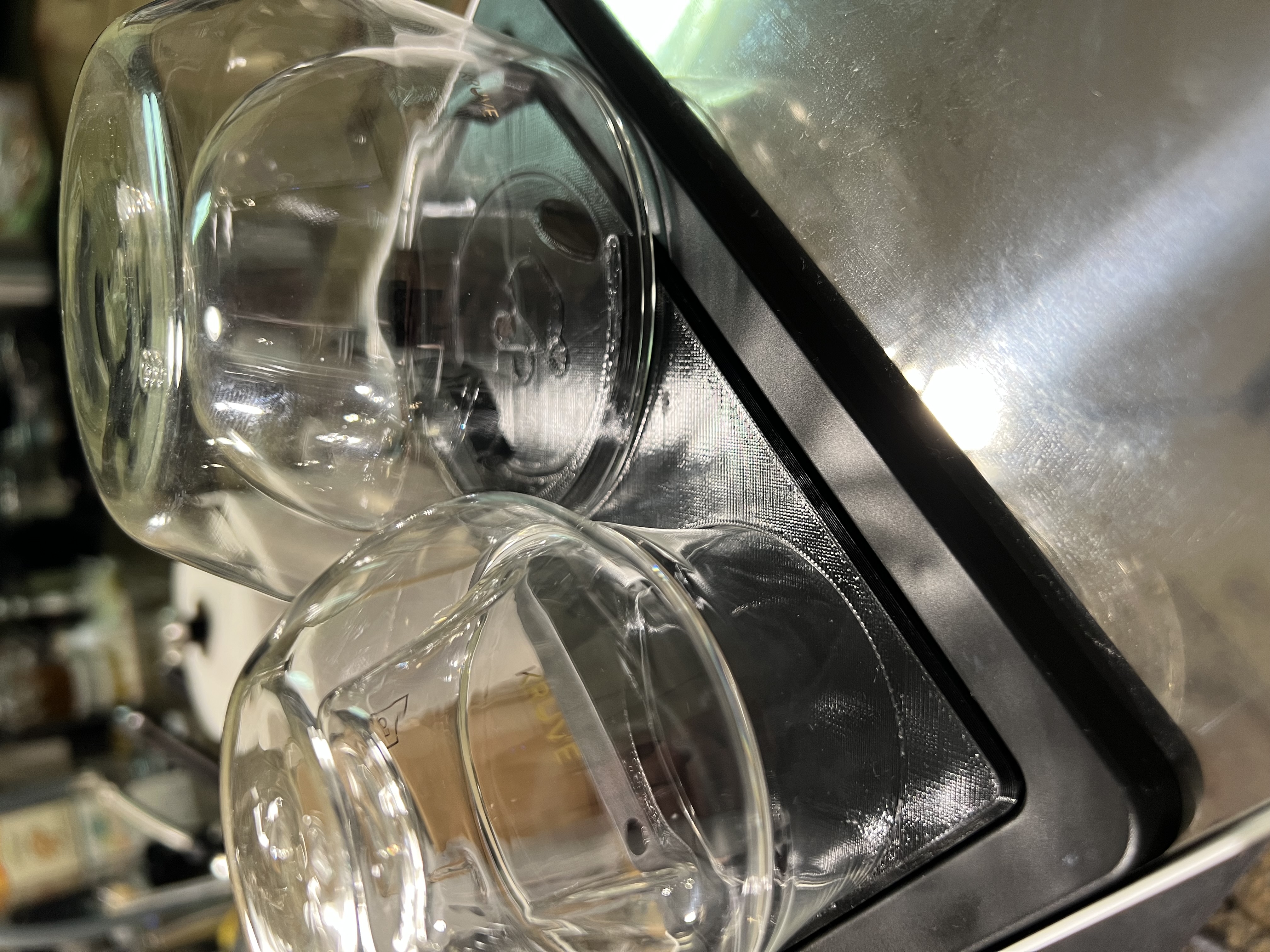 Gaggia Classic Pro water reservoir cover with hinged lid and Kruve Propel Espresso and Imagine Latte Plus Glass Holders