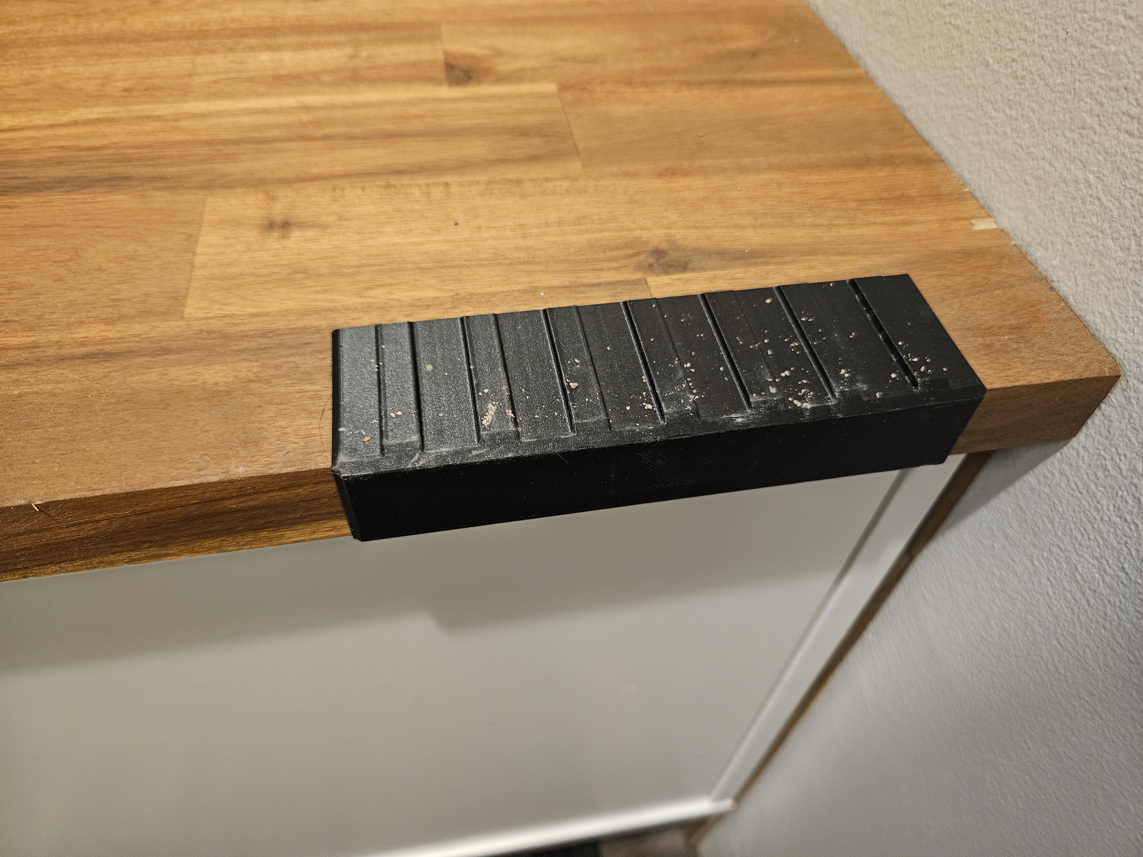 Wear protection panels for entryway bench