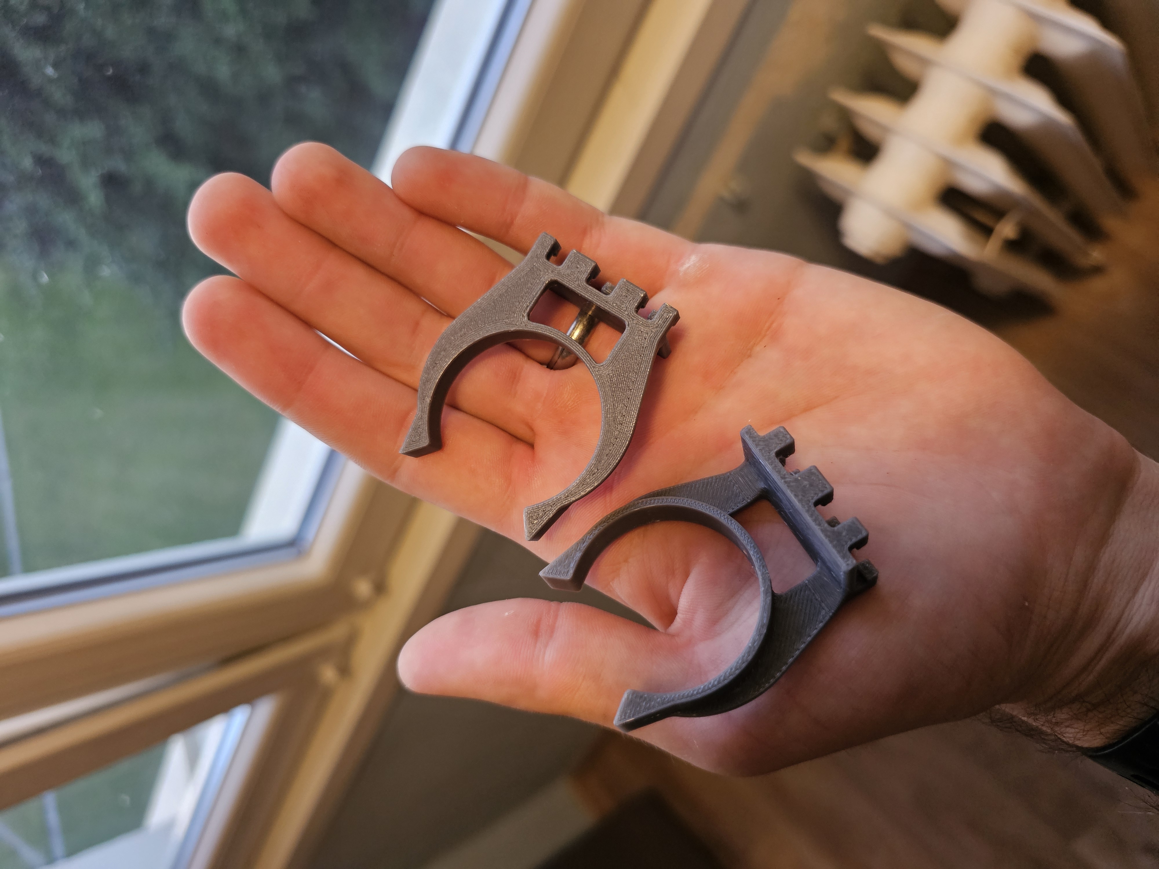 Camar foot clip for kitchen plinth