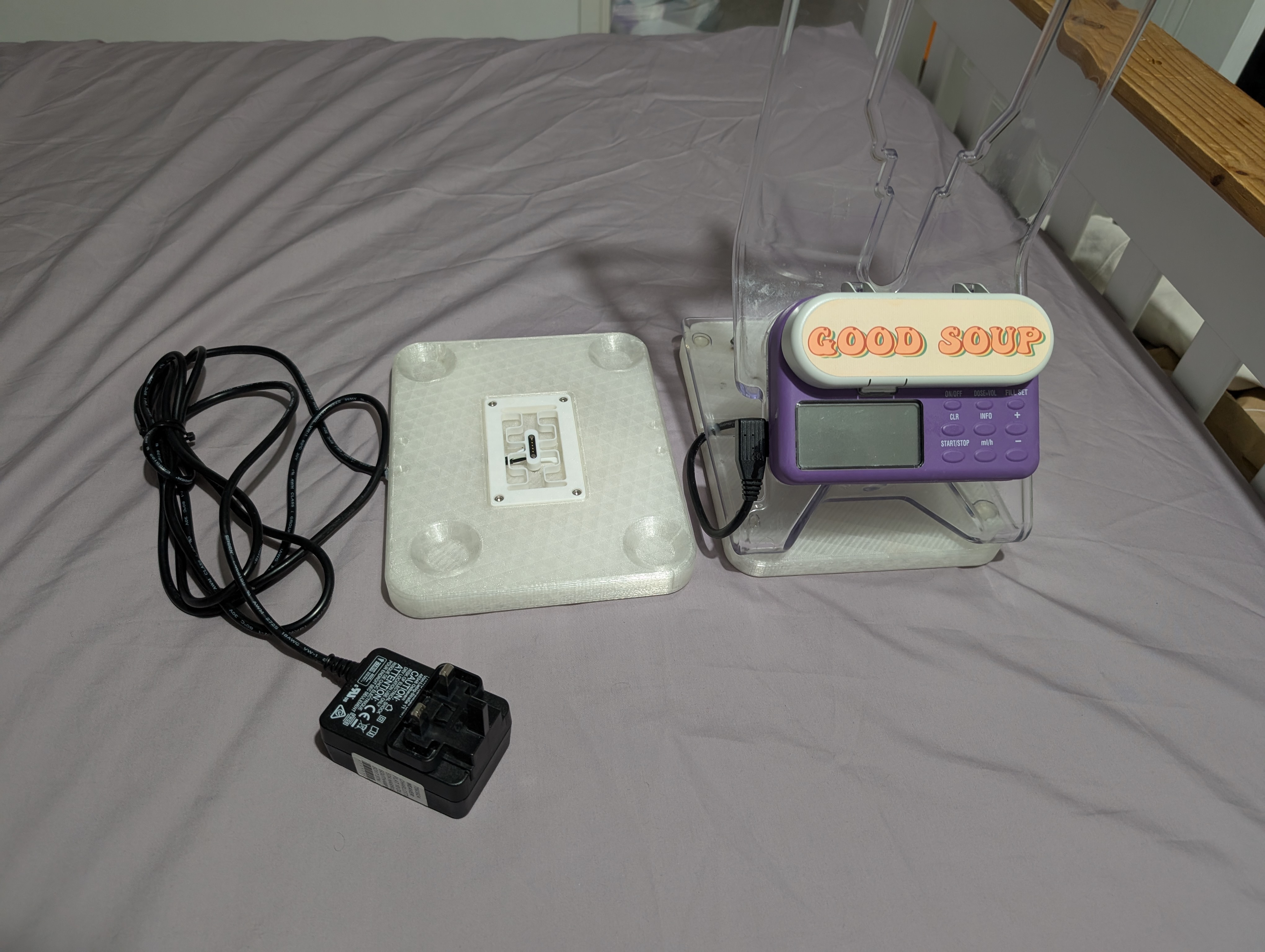 "Wireless Charger" - Nutricia Vertical Feeding Pump Stand