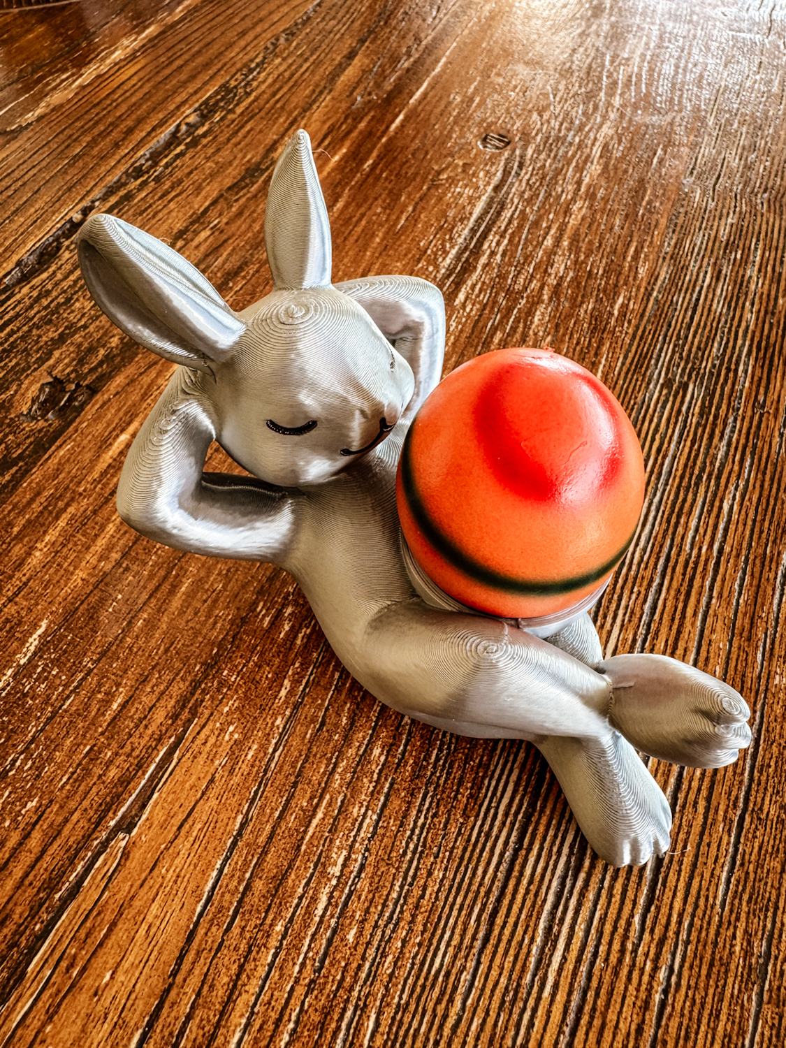 Relaxed Easter Bunny with Eggholder