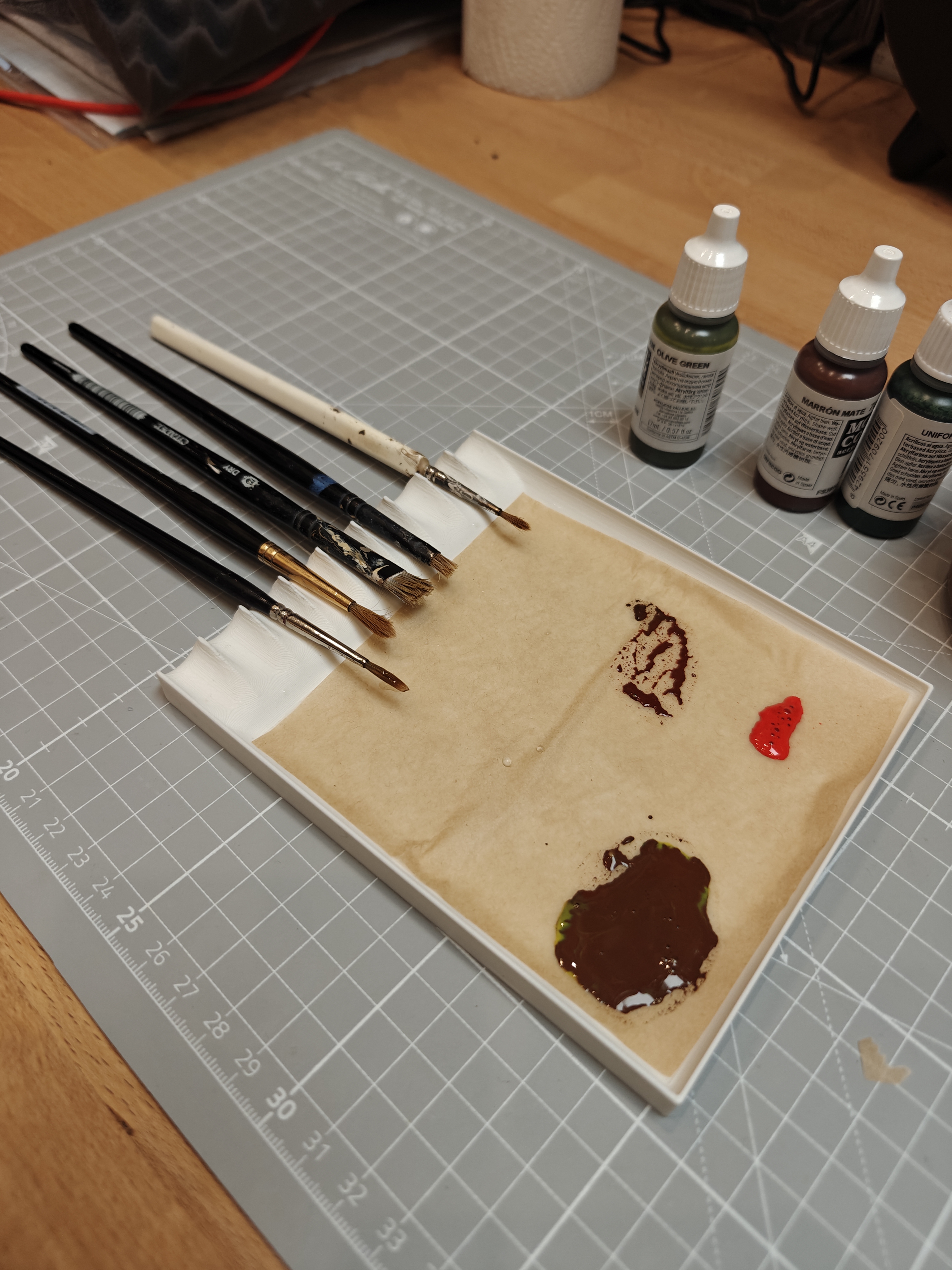 Brush Holder With Wet Pallet Easy Print