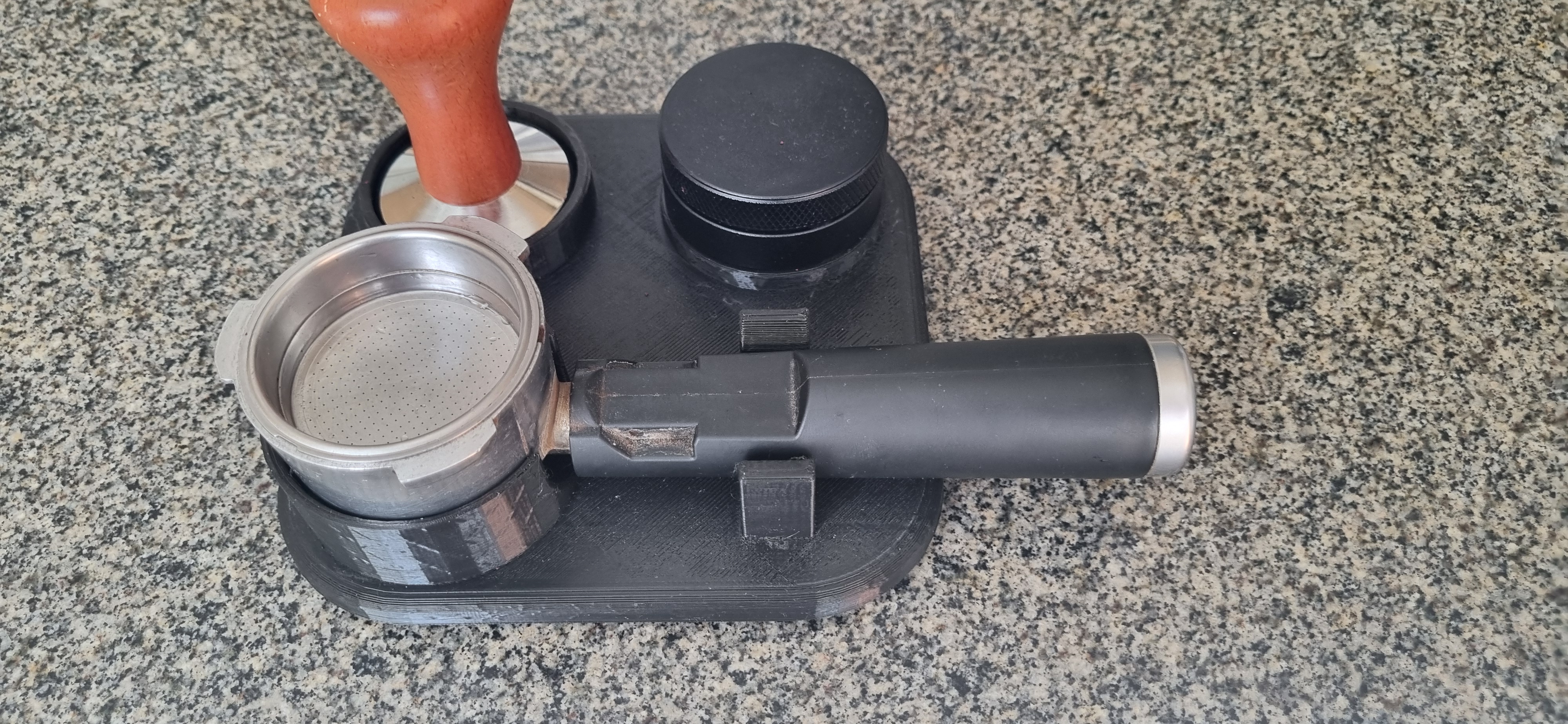 Coffee Tamping station for 58mm Portafilter, puc and accessories