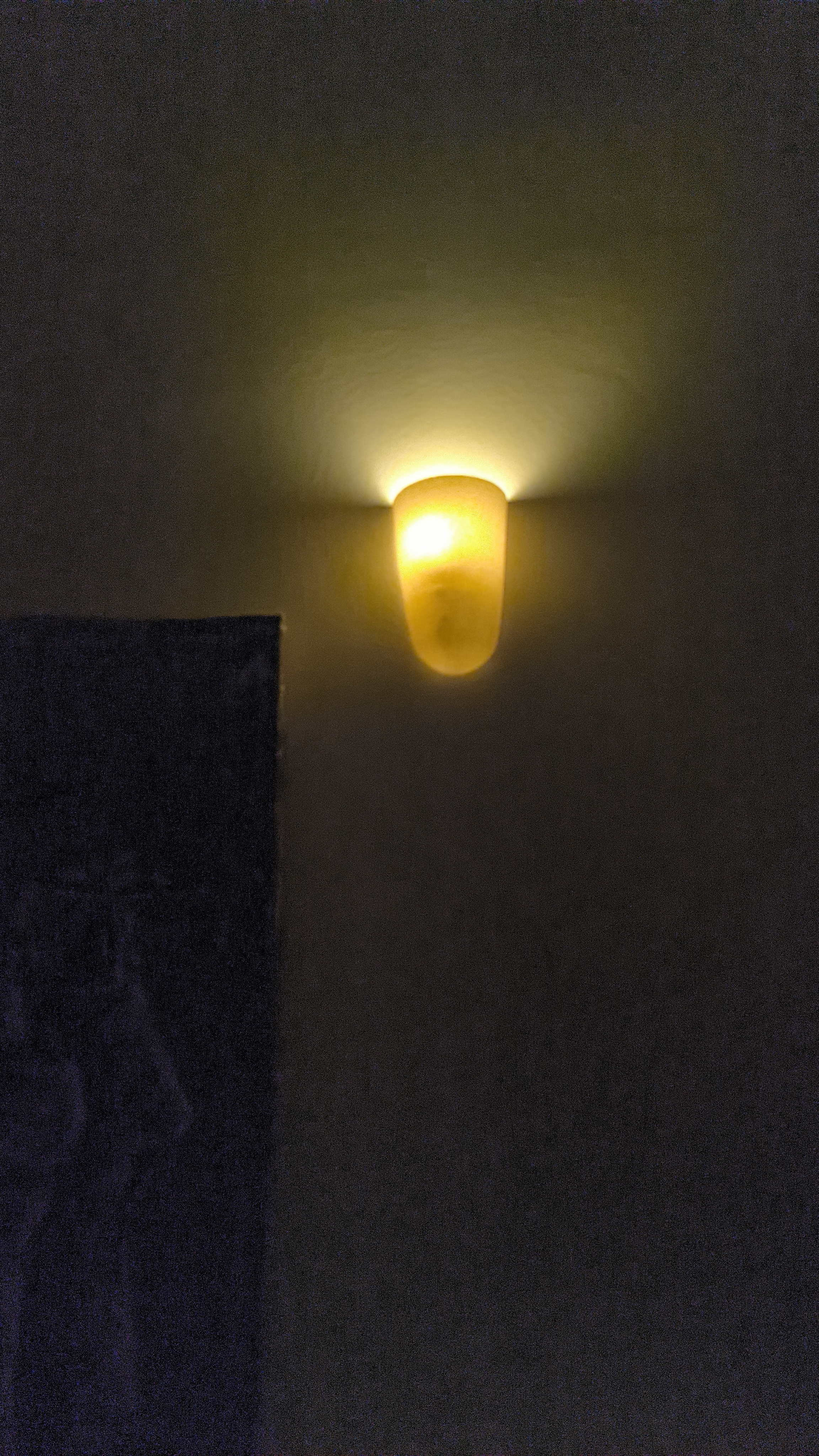 Wall light shader (with magnetic base)
