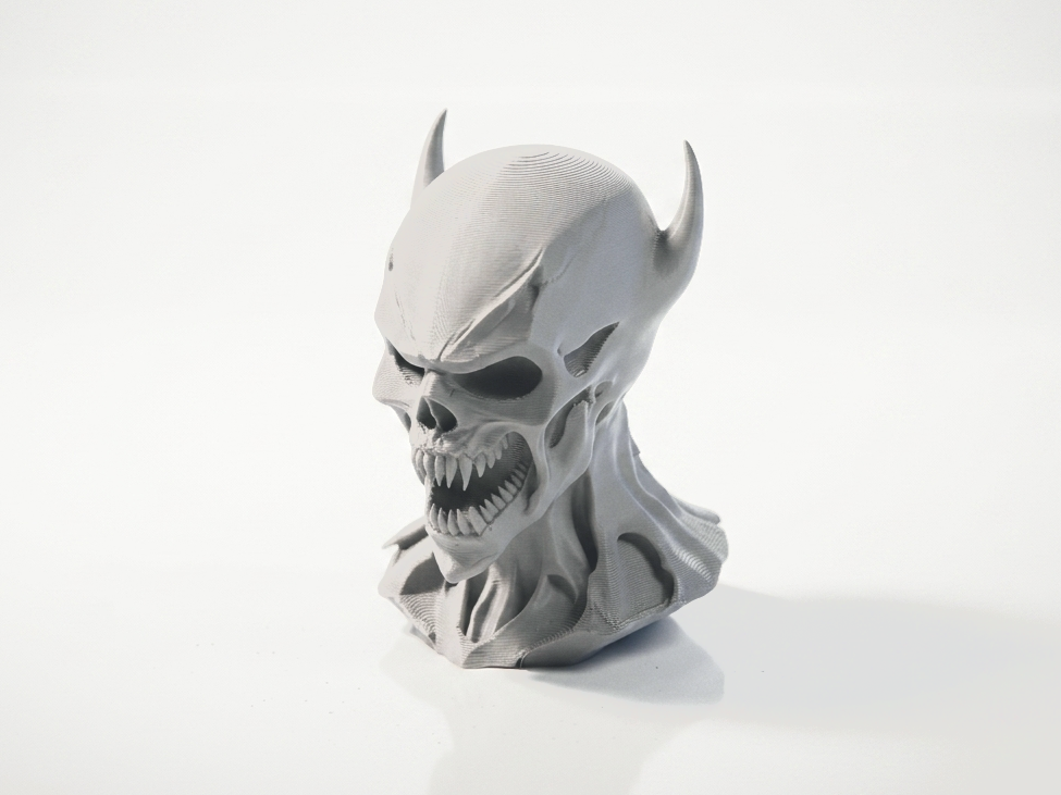 Vampire Head Demonic Skull Figurine 3D Printable