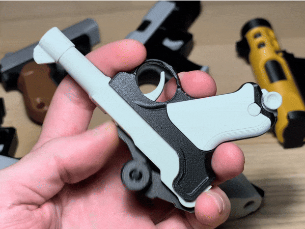 Luger P08 Parabellum Fidget Keychain