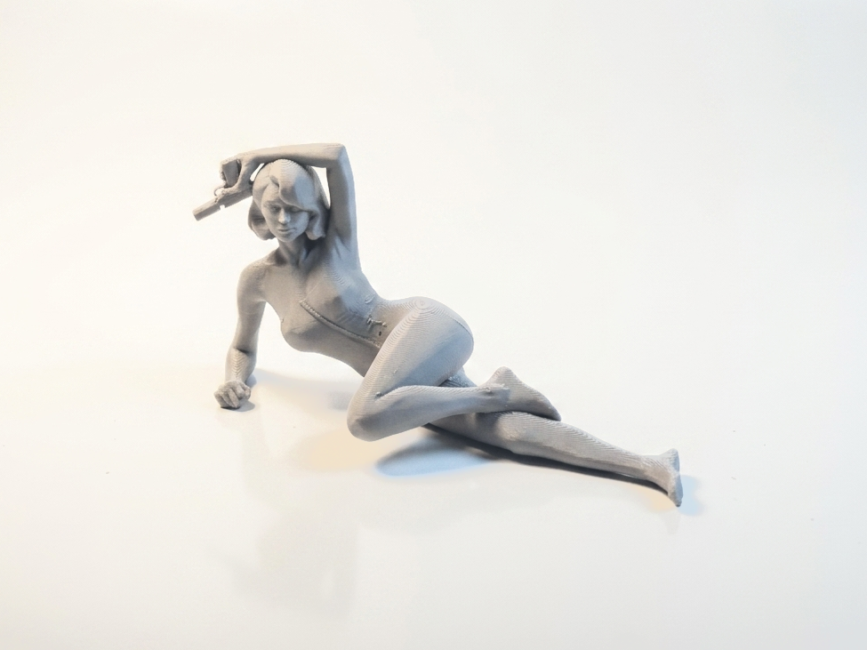 Sexy Assassin Female Figure Statue 3D Printable
