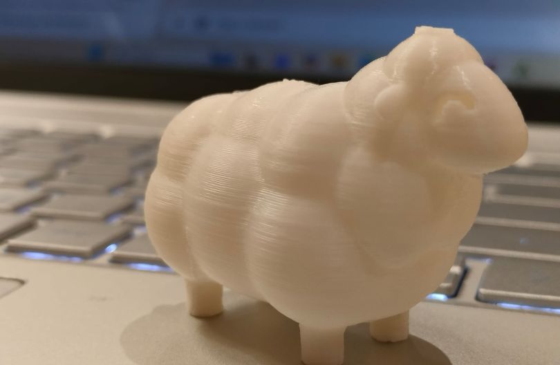 Sheep - Cute Standing Desk Pet