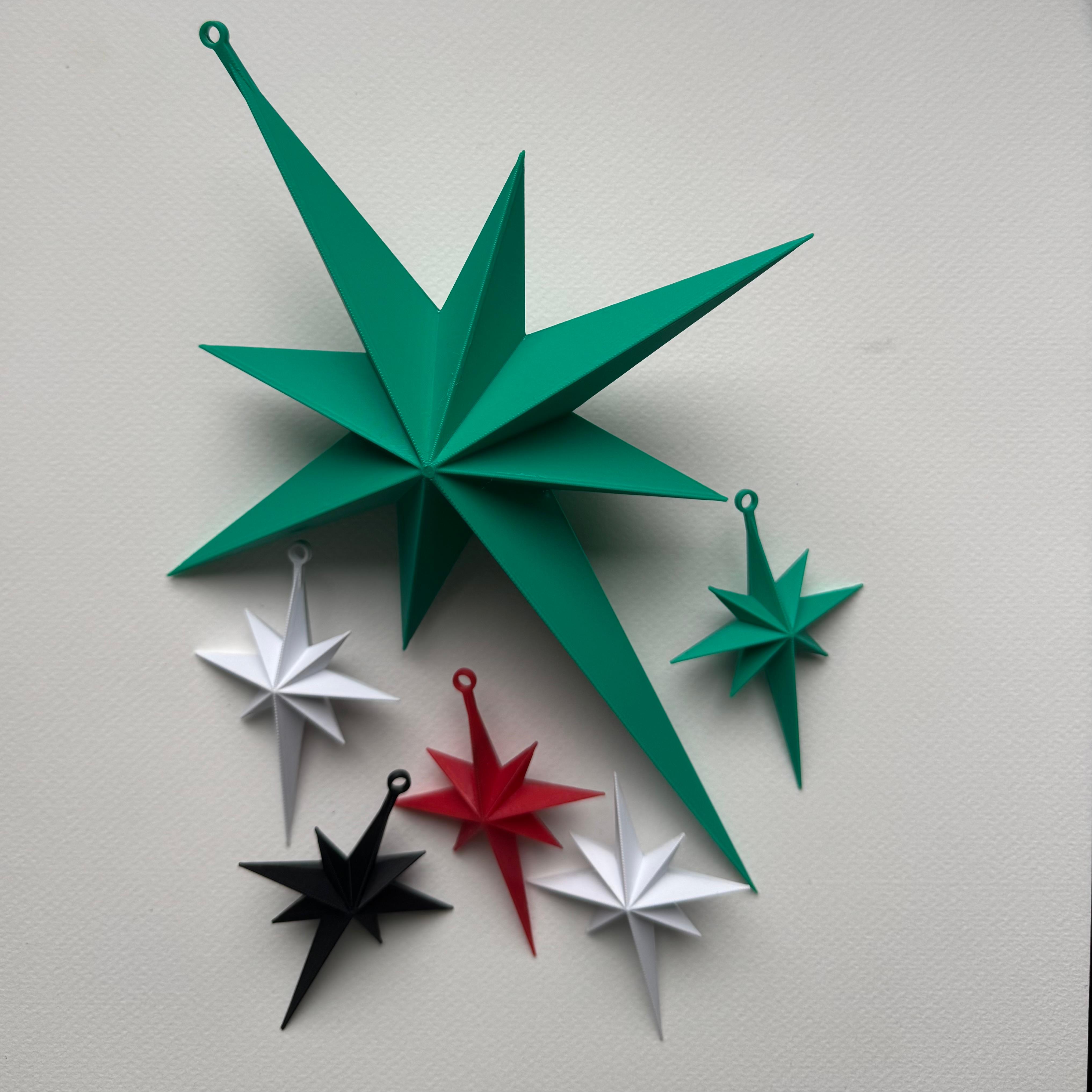 3D Star Christmas tree ornament (Two Part, Low Material Design)Small and Big files available.