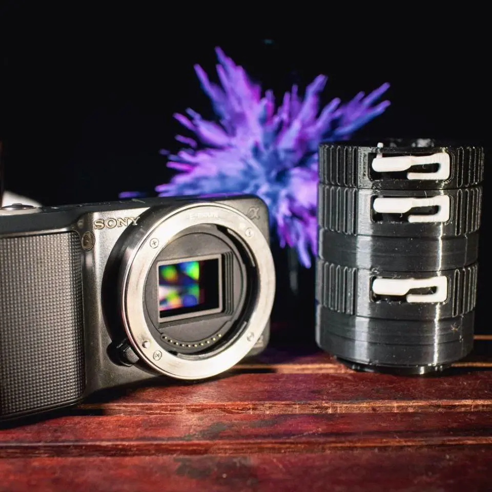 Macro tubes for Sony E with locking mechanism