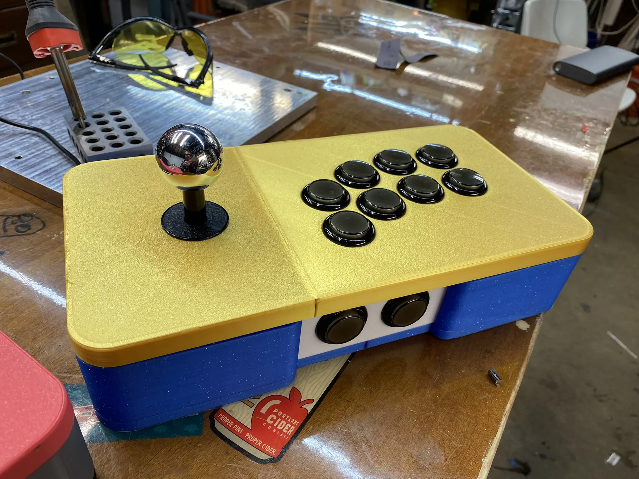 Goldenrod Arcade Stick / Fight Stick (8 button)