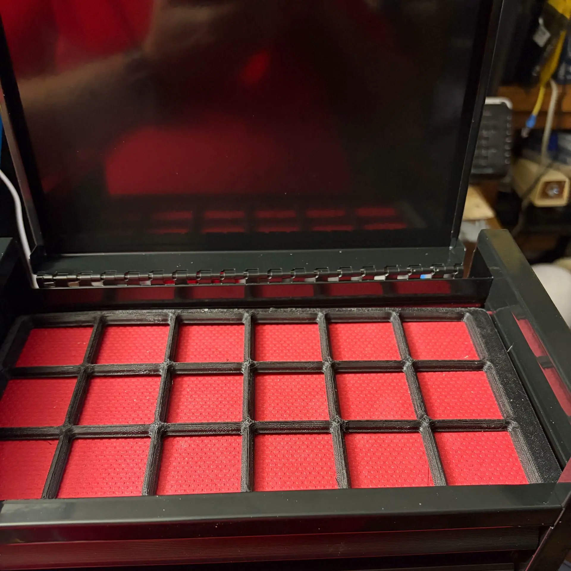 Gridfinity Base-Hyper Tough Mini Toolbox Top drawer
