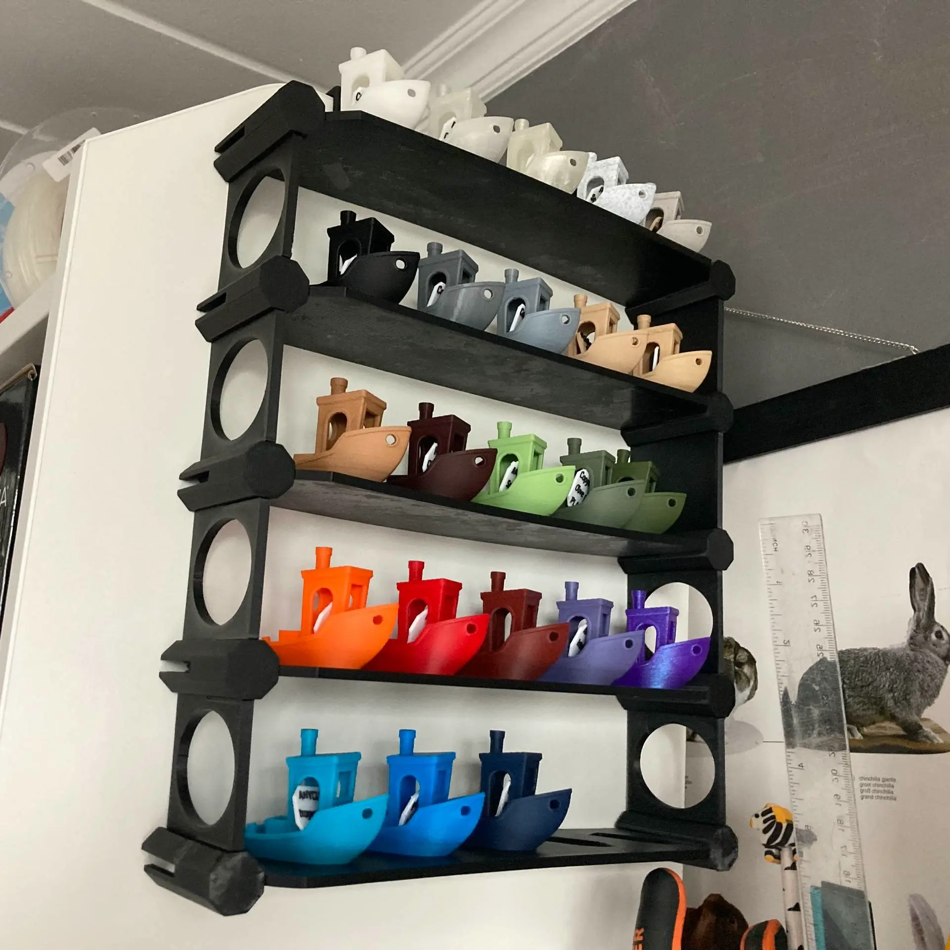 Benchy shelfy